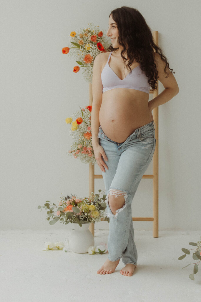 bright florals in maternity photos
